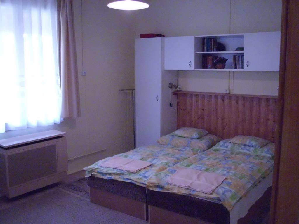Zalakaros Panorama Apartmanok Стая снимка