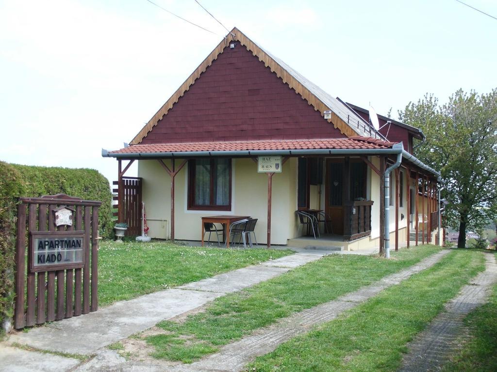 Zalakaros Panorama Apartmanok Екстериор снимка
